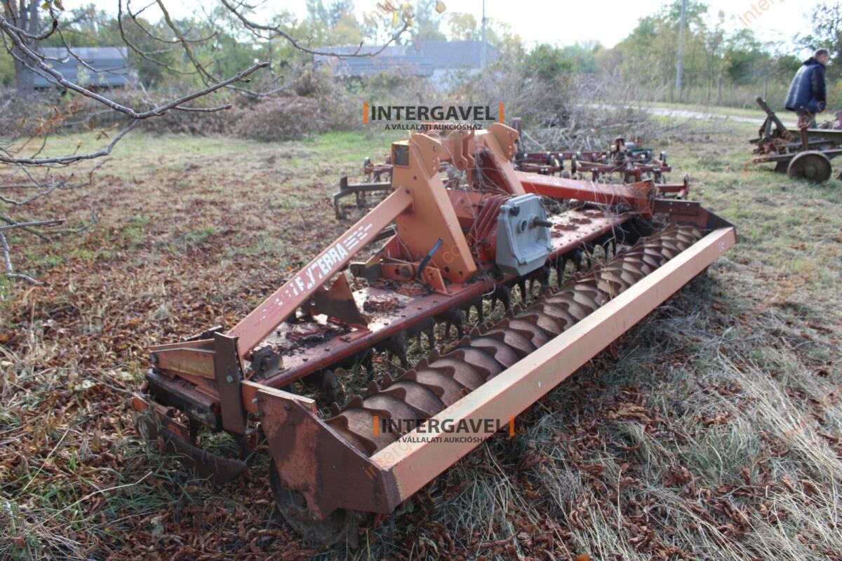 Forgóborona - Lely 4