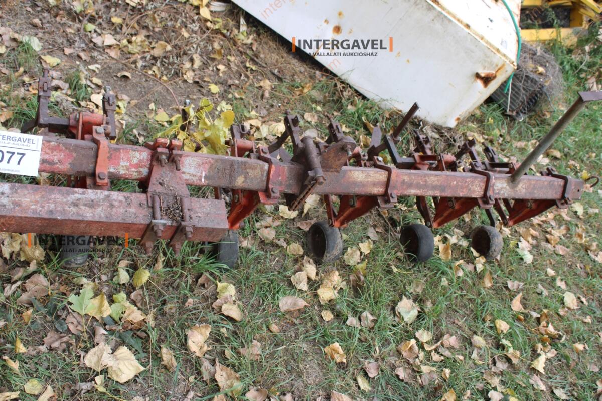 Kultivátor 5