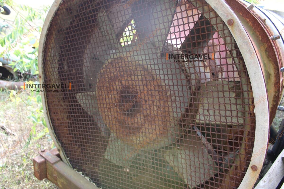 Vontatott permetező 14