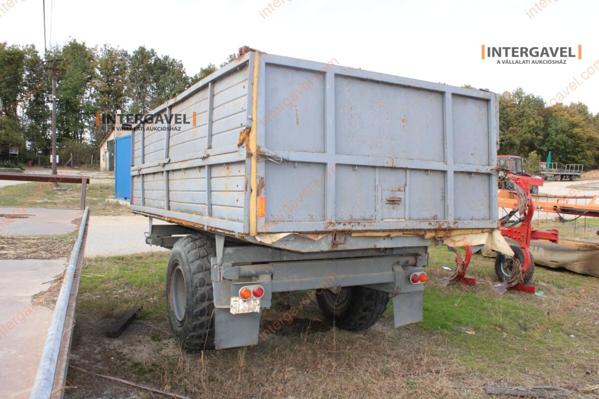 Pótkocsi - Erdőgép 3