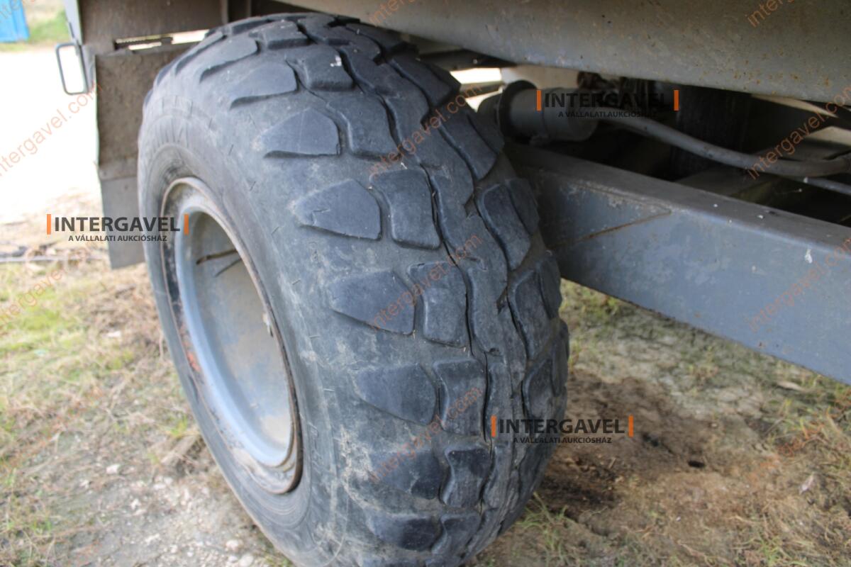 Pótkocsi - Erdőgép 10