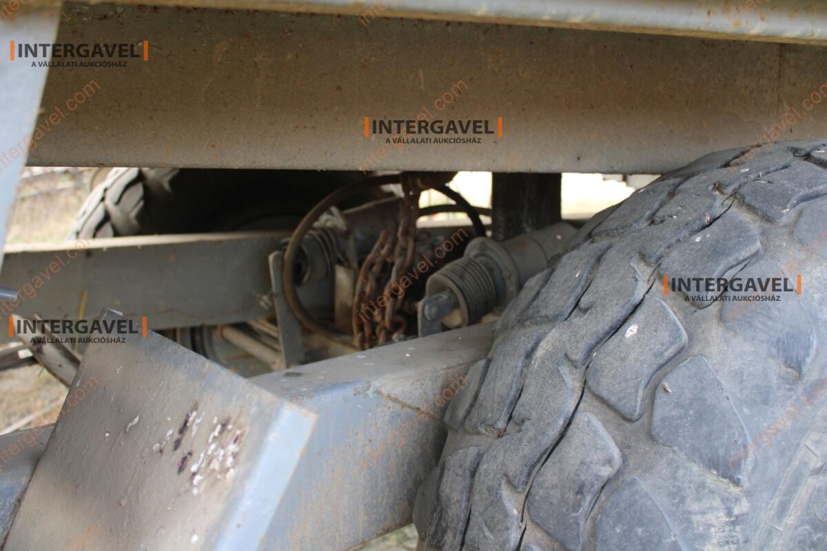 Pótkocsi - Erdőgép 12