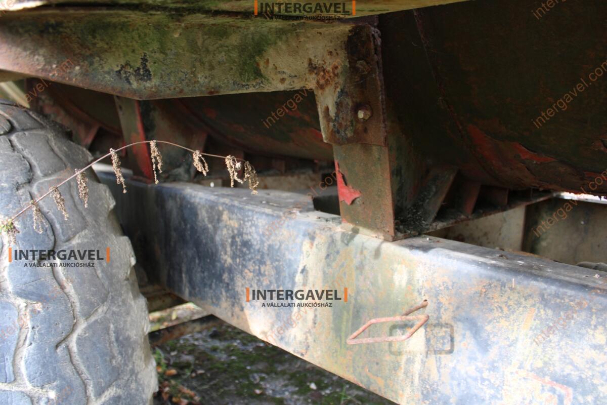 Tartálykocsi - DETK 9