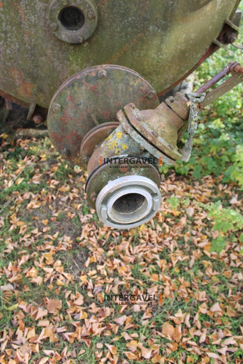 Tartálykocsi - DETK 18