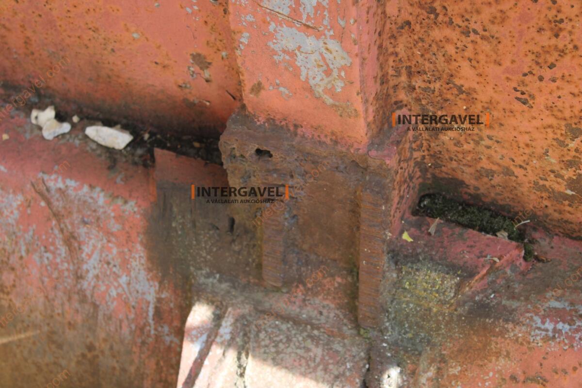 Lánctalpas dózer tolólap 9