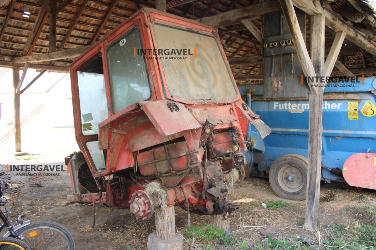 MTZ fülke, váltó, kormánymű 4