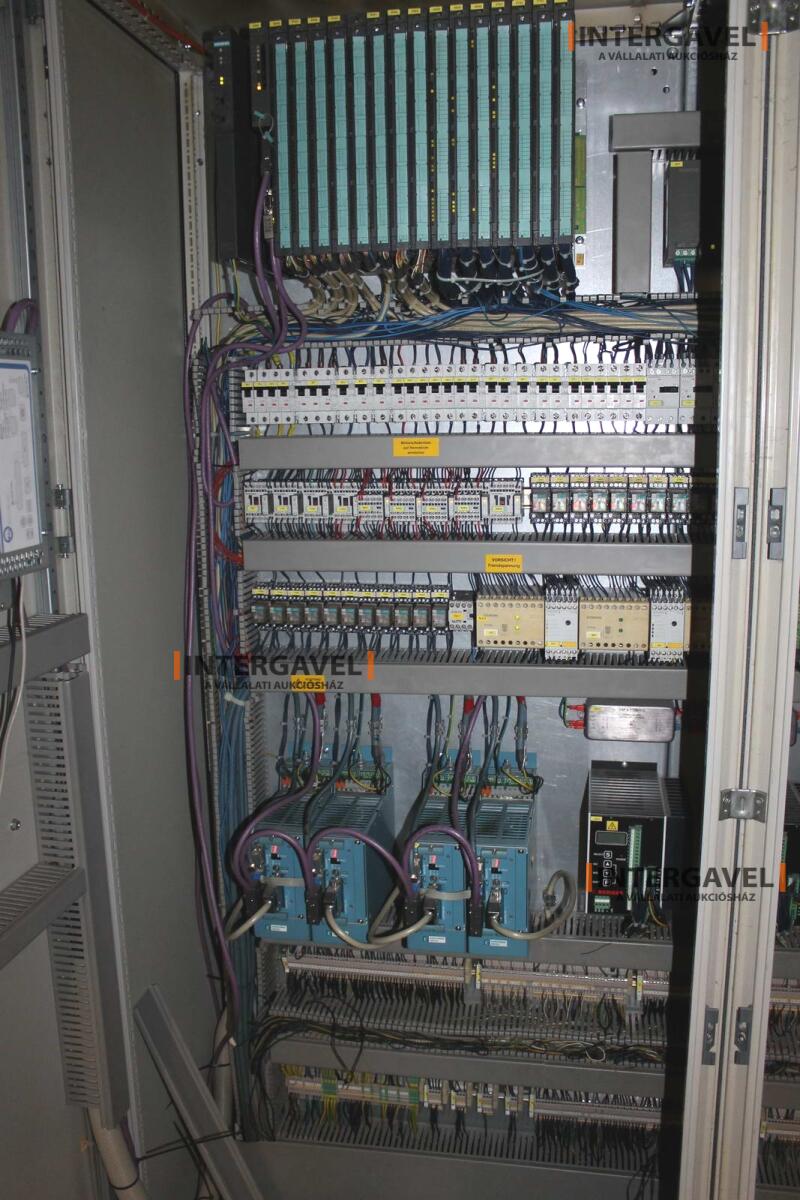 Pohár - minimál árat eléri 6