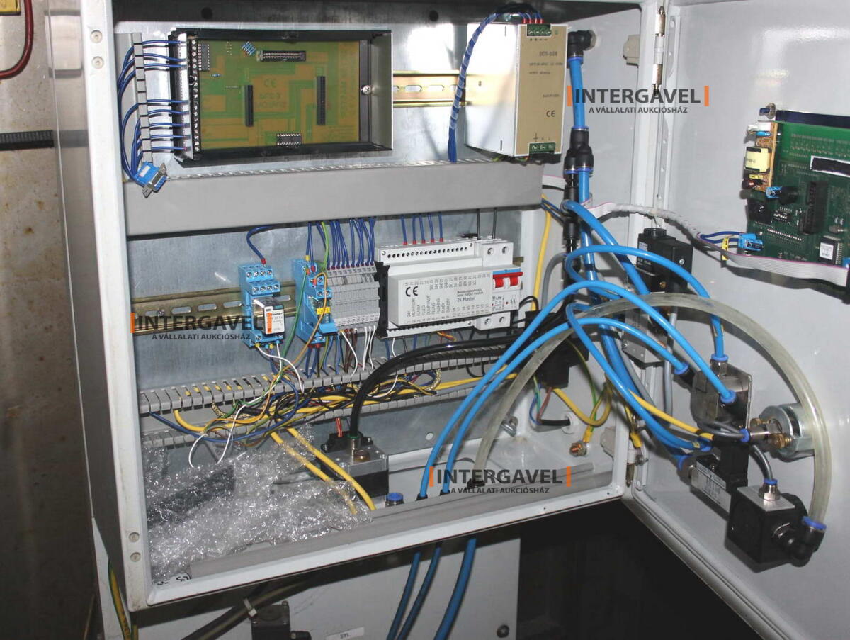 Pohár - minimál nem jön licit 4