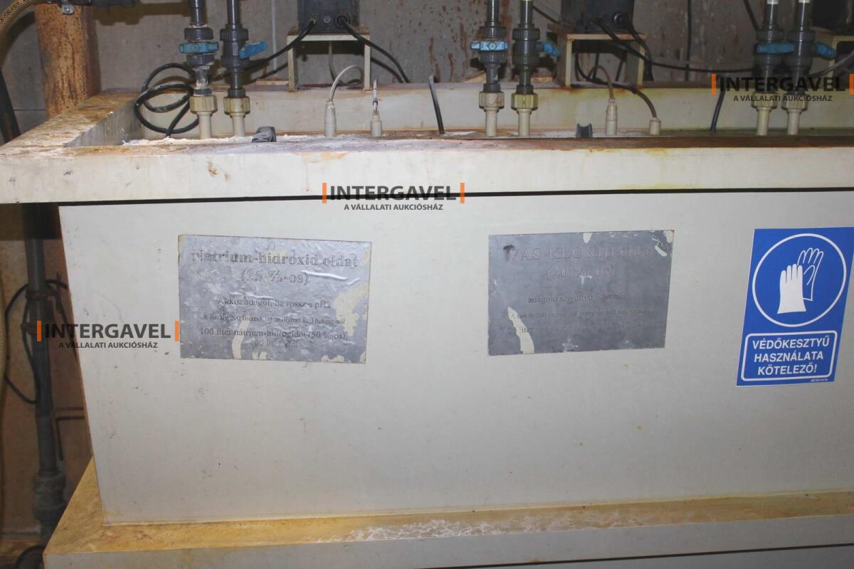 Pohár - nincs minimál  jön licit 5