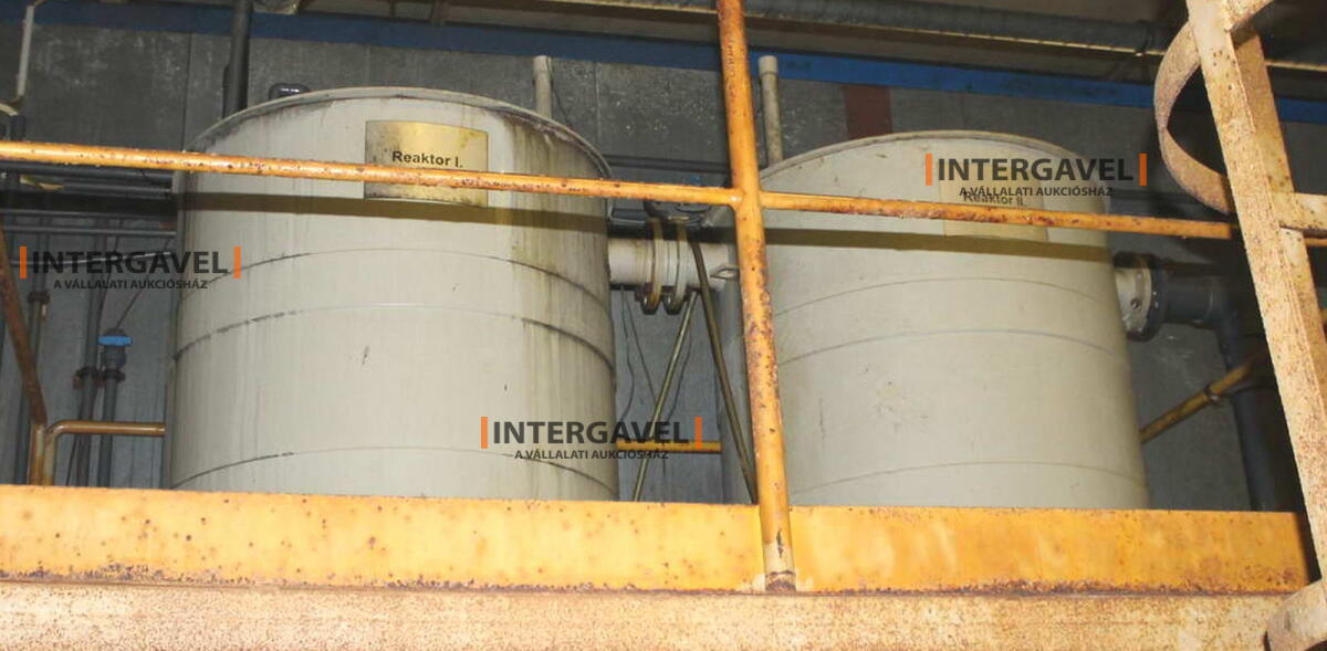 Pohár - nincs minimál  jön licit 7