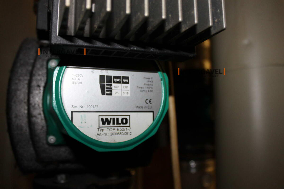 Bögre - minimál nem jön licit 8