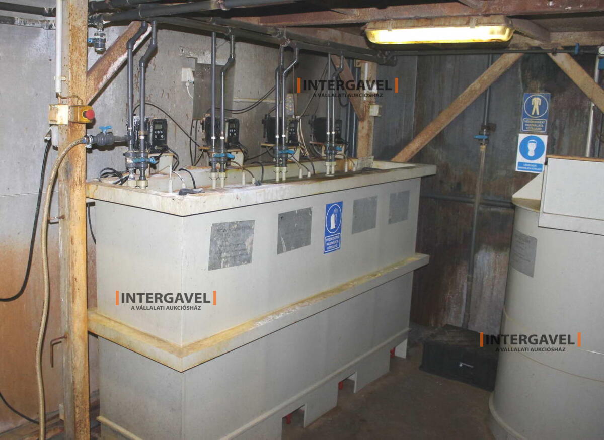 Pohár - nincs minimál  jön licit 4