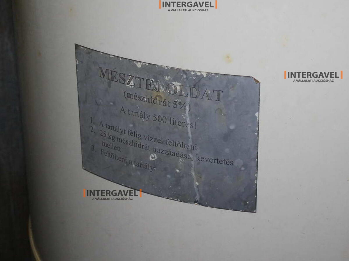 Pohár - nincs minimál  jön licit 9