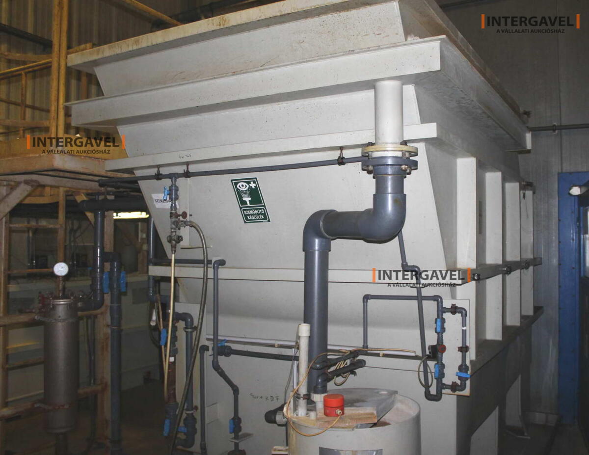 Pohár - nincs minimál  jön licit 10