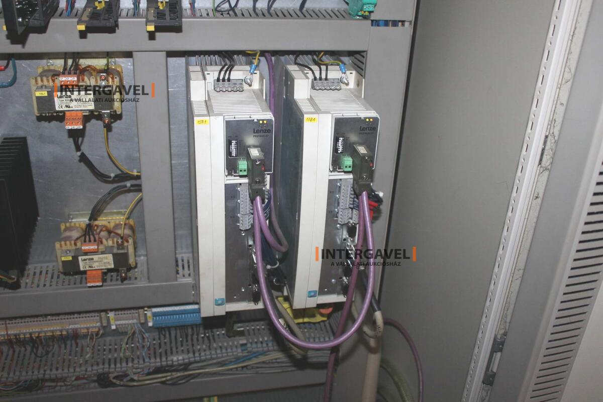 Pohár - minimál árat eléri 7