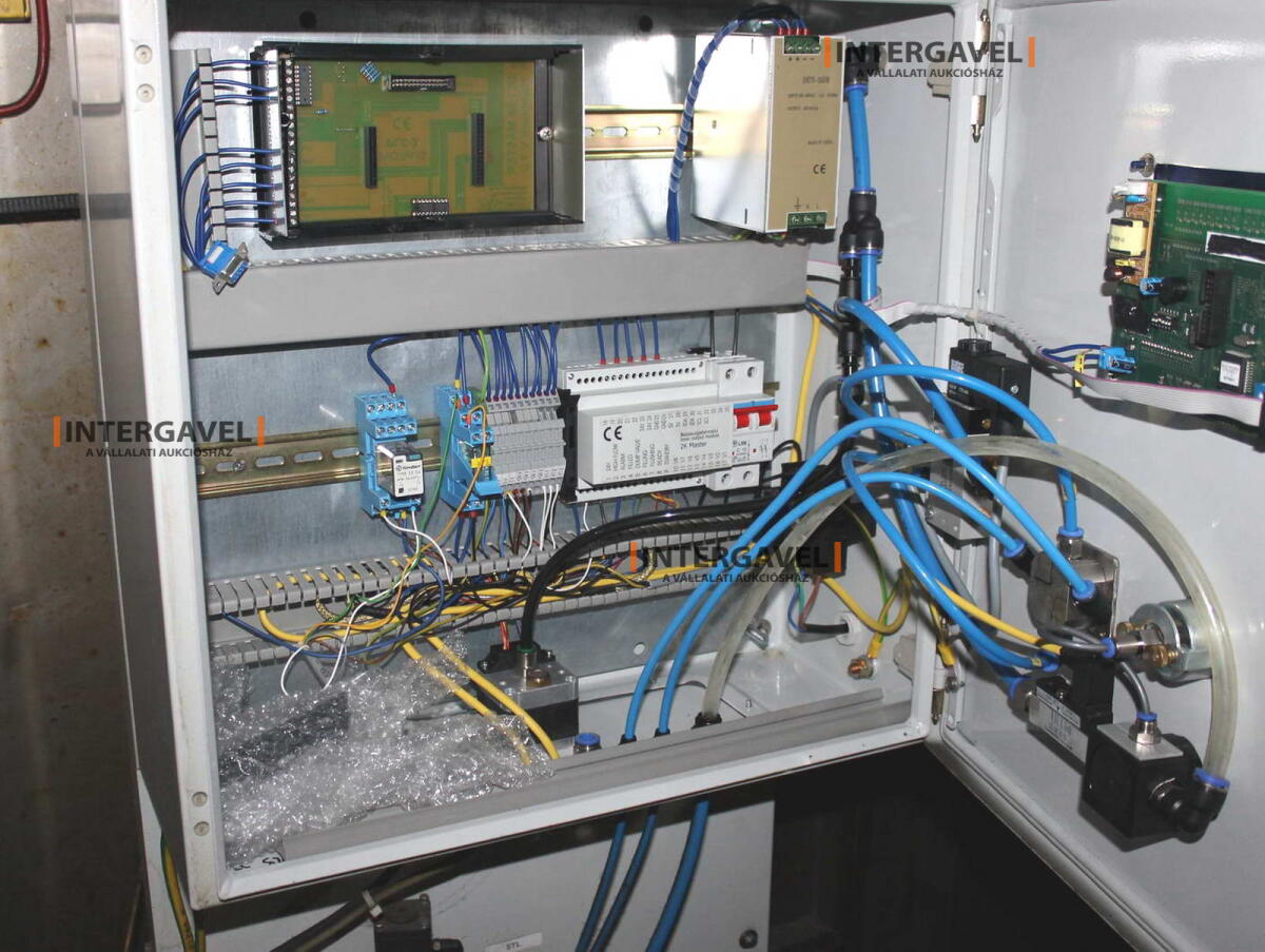 Pohár - minimál nem jön licit 4