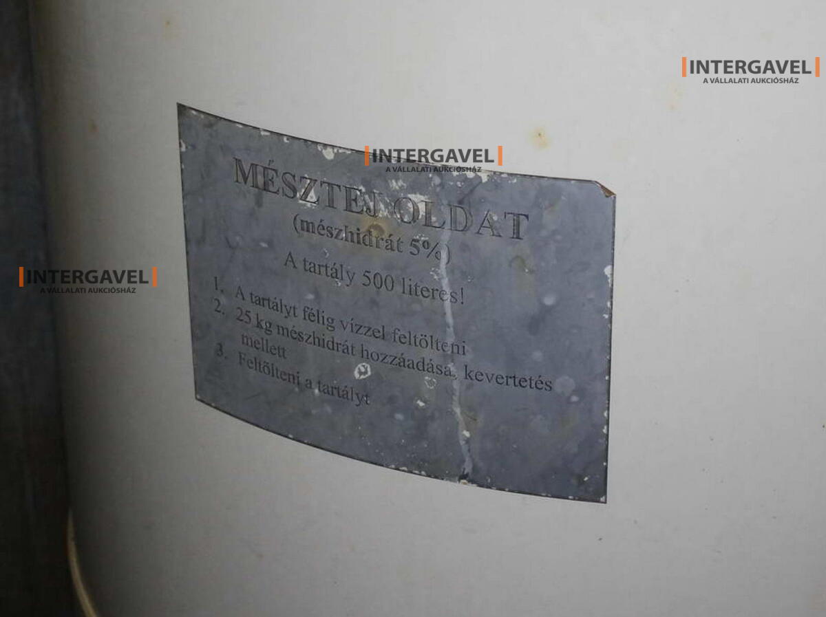 Pohár - nincs minimál  jön licit 9