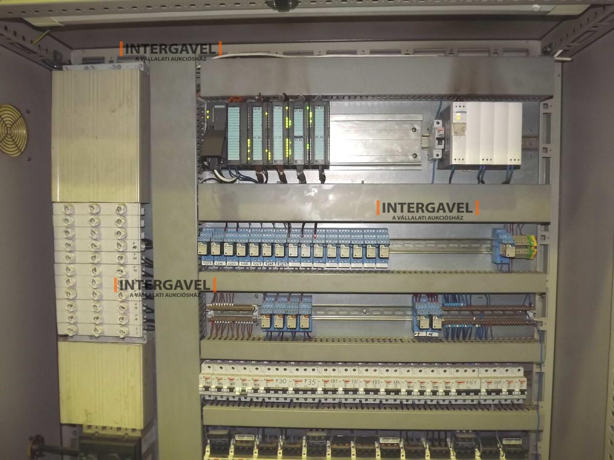 Pohár - nincs minimál  jön licit 17